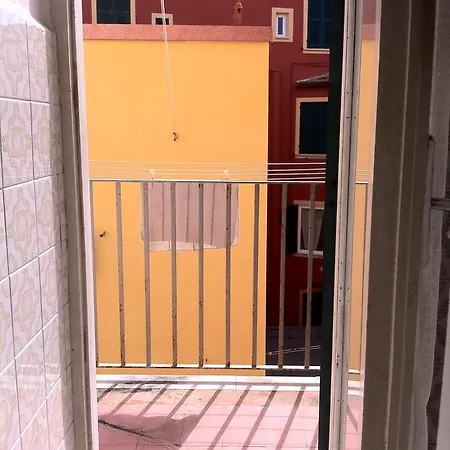 아파트 A Casa Di Alecarla *